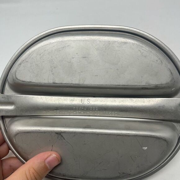 US Military Regal Issue 1960's Cook Pan Army Camping Mess Kit - Picture 3 of 6